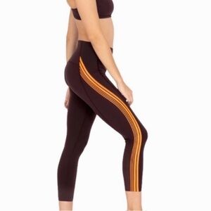 SPANX Every Wear Active Contour Stripe Leggings Pants 50207R wine M medium